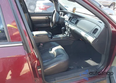 2004 Mercury Marauder from USA, damaged, VIN 2MHHM79VX4X652289